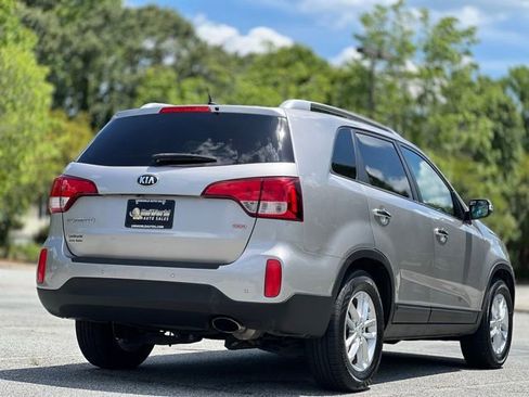Used 2015 Kia Sorento LX FWD image 5