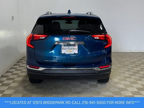 Used 2021 GMC Terrain SLT w/ Infotainment Package II FWD image 5