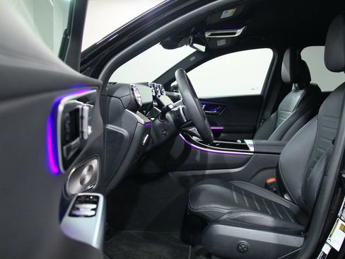 Certified 2026 Mercedes-Benz GLC 300 4MATIC image 5
