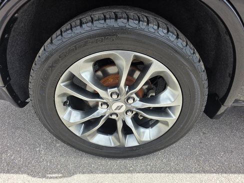 Used 2019 Dodge Durango GT image 21