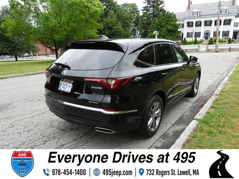 Used 2023 Acura MDX SH-AWD image 5