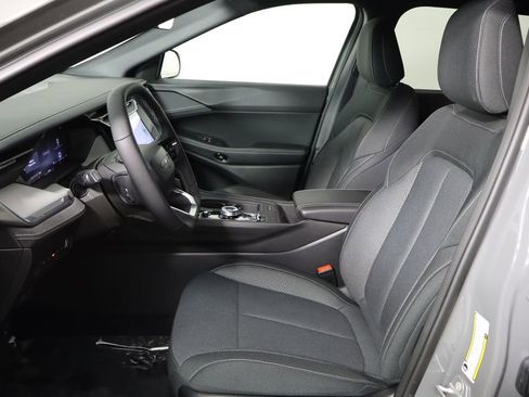 New 2026 Jeep Cherokee Laredo image 15