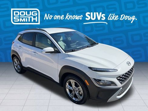 Used 2023 Hyundai Kona SEL image 7