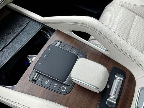New 2026 Mercedes-Benz GLE 450 4MATIC Coupe image 19