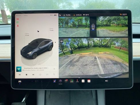 Used 2024 Tesla Model Y Long Range RWD image 29