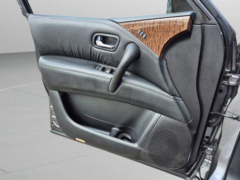 Used 2019 Nissan Armada SL w/ Premium Package RWD image 24