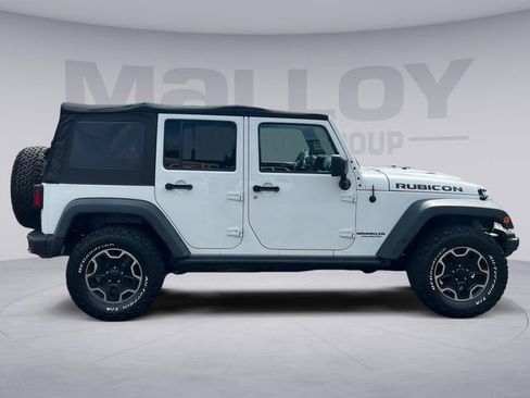 Used 2015 Jeep Wrangler Unlimited Rubicon image 6