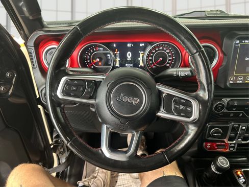 Used 2020 Jeep Gladiator Rubicon AWD/4WD image 15