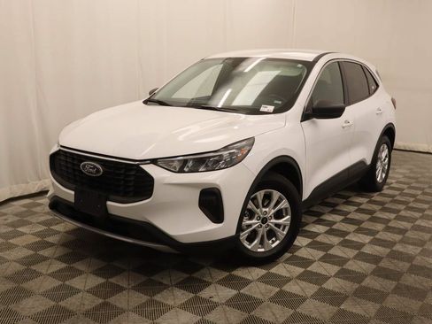 Used 2024 Ford Escape Active FWD image 1