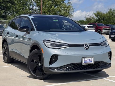 New 2026 Volkswagen ID.4 Pro S RWD image 2