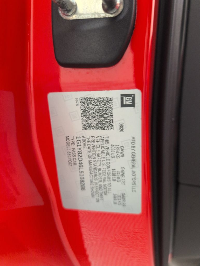 Used 2020 Chevrolet Corvette Stingray Premium Cpe w/ 3LT Preferred Equipment Group RWD image 40