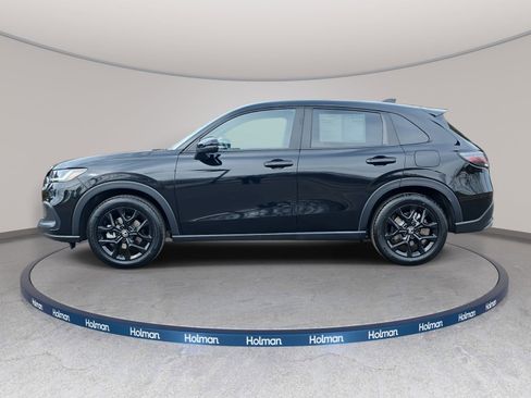 Certified 2025 Honda HR-V Sport image 4