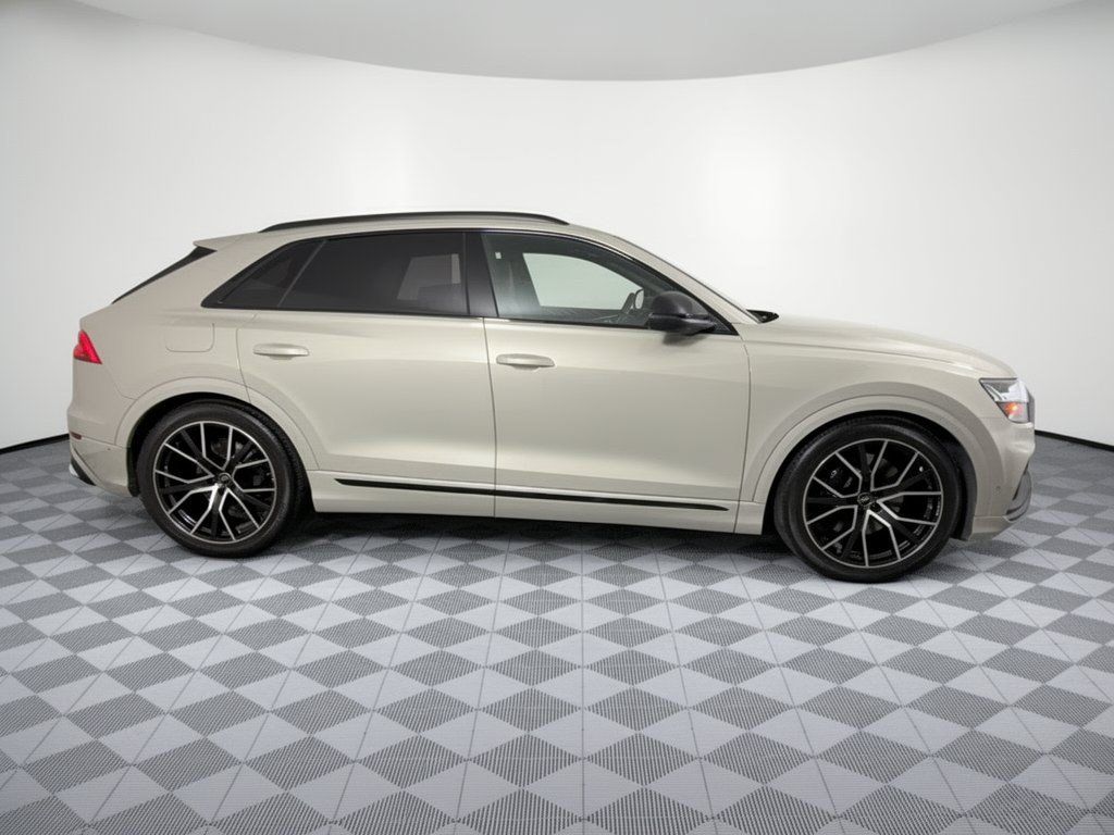 Used 2023 Audi SQ8 Premium Plus AWD/4WD image 8