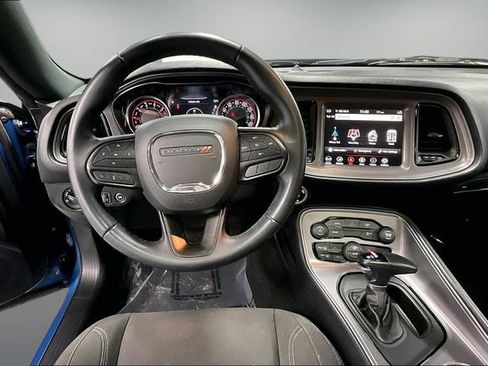Used 2023 Dodge Challenger SXT RWD image 10