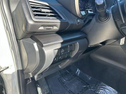 Used 2020 Subaru Crosstrek 2.0i Premium AWD/4WD image 35