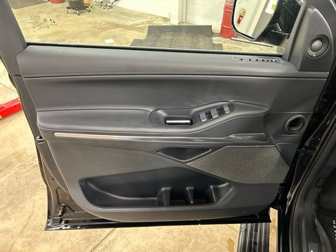 Used 2026 Lincoln Navigator L Reserve AWD/4WD image 14