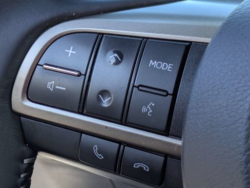 Used 2021 Lexus RX 350L AWD w/ Accessory Package image 27