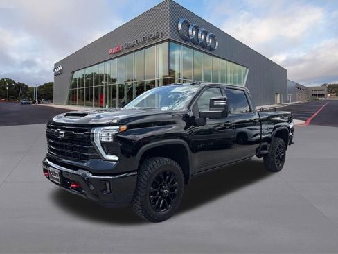 Used 2025 Chevrolet Silverado 2500 LTZ w/ LTZ Plus Package AWD/4WD image 1
