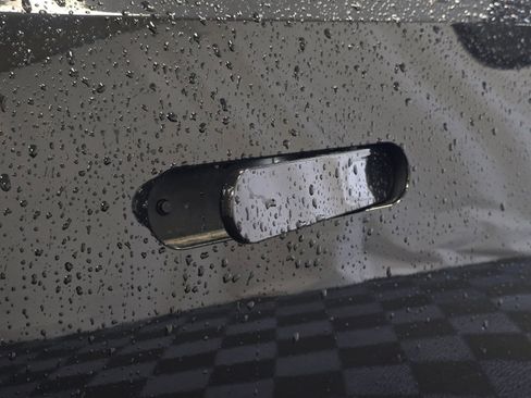 Used 2022 Rivian R1T Adventure image 29