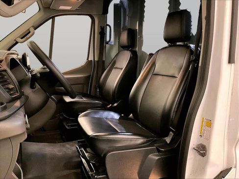 Used 2020 Ford Transit 250 Medium Roof RWD image 24
