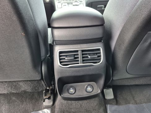 Certified 2023 Hyundai Santa Fe SEL AWD/4WD image 15