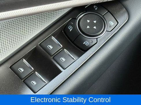 Used 2025 Ford Explorer ST image 39