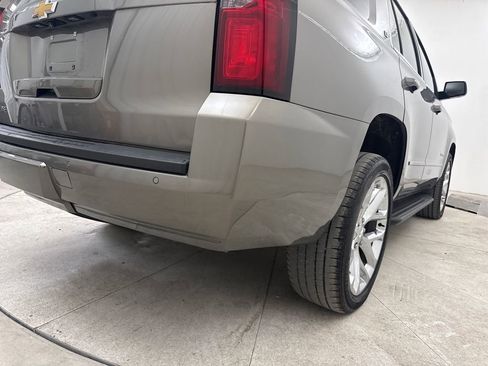 Used 2019 Chevrolet Tahoe LT w/ Luxury Package RWD image 20