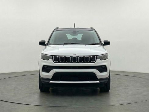 Used 2025 Jeep Compass Limited AWD/4WD image 1
