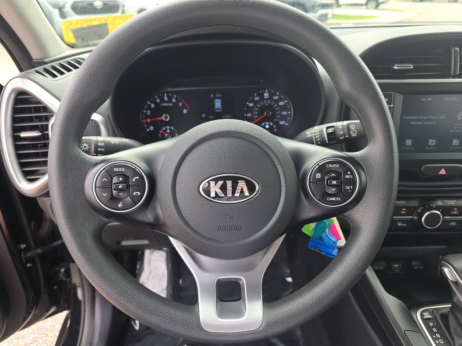 Used 2021 Kia Soul LX FWD image 23