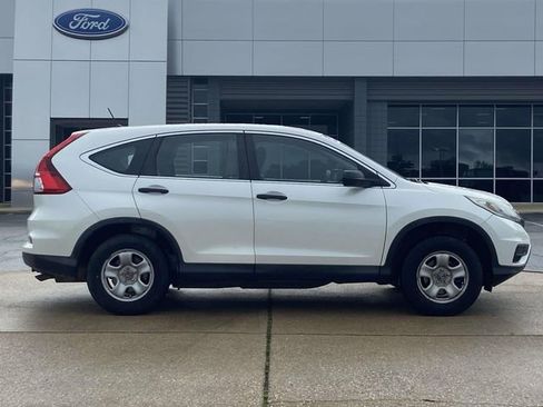 Used 2016 Honda CR-V LX image 2