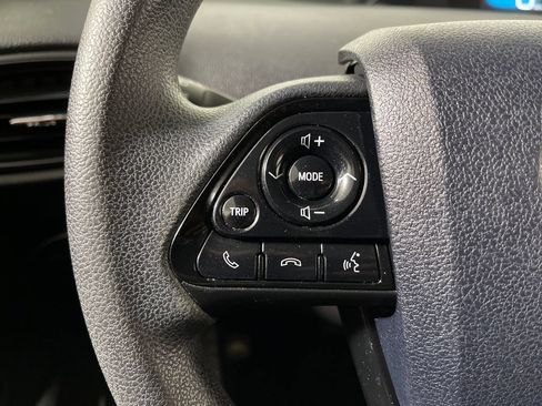 Certified 2019 Toyota Prius LE w/ Carpet Mat Package FWD image 26