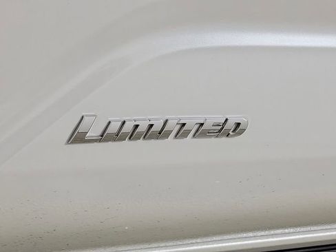Used 2024 Toyota Tacoma Limited AWD/4WD image 9