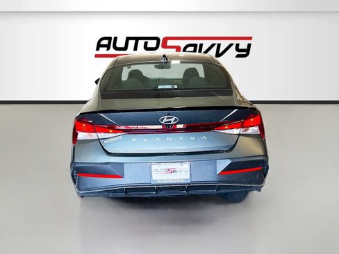 Used 2026 Hyundai Elantra Sport w/ Cargo Package FWD image 6