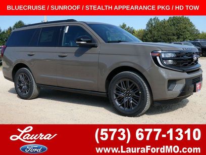 New 2027 Ford Expedition Platinum w/ Stealth Appearance Package