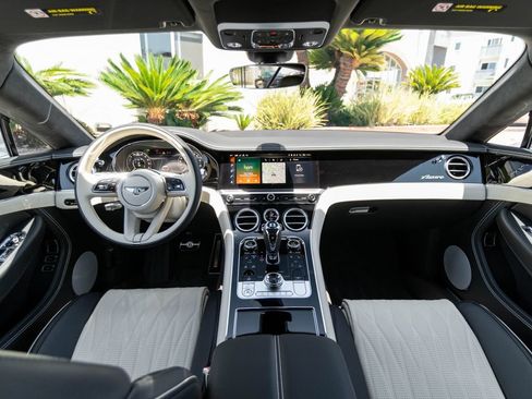 New 2026 Bentley Continental GT AWD/4WD image 4