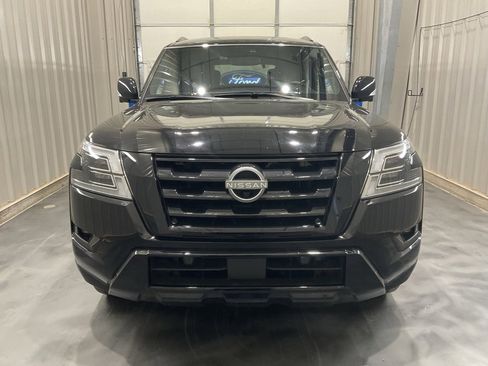 Used 2024 Nissan Armada SL w/ Midnight Edition Package image 2