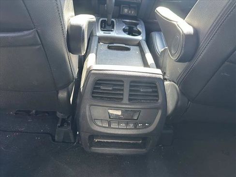 Used 2018 Honda Pilot EX-L image 6
