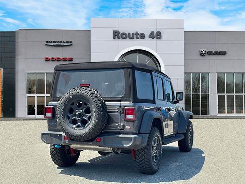Used 2023 Jeep Wrangler Unlimited w/ Cold Weather Group AWD/4WD image 5