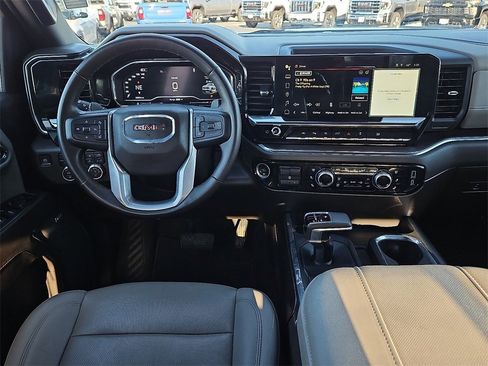 Used 2024 GMC Sierra 1500 SLT image 20