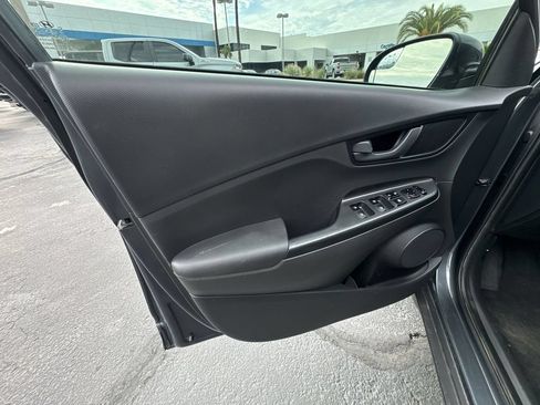 Used 2021 Hyundai Kona SE AWD/4WD image 21