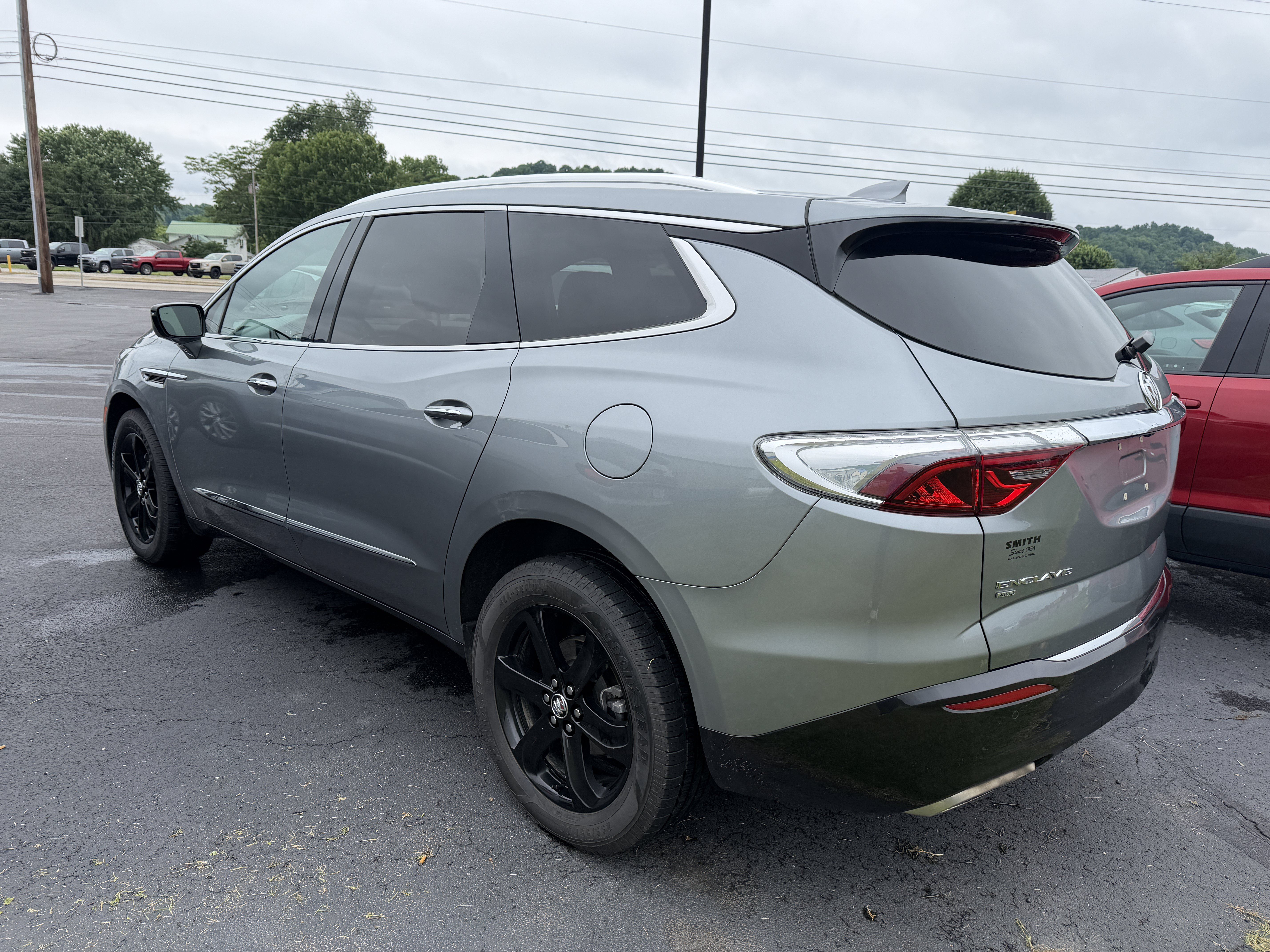 Used 2023 Buick Enclave Essence w/ Experience Buick Package AWD/4WD image 4
