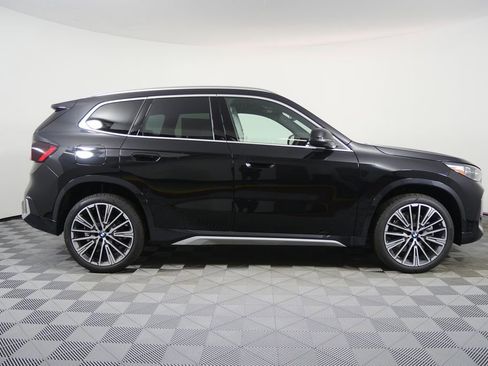 New 2026 BMW X1 xDrive28i w/ Convenience Package image 2