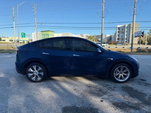 Used 2023 Tesla Model Y Long Range image 6
