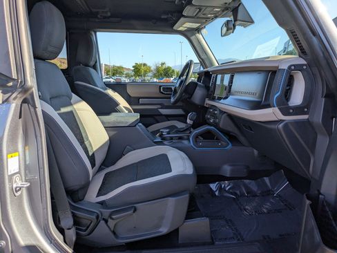 Certified 2023 Ford Bronco Wildtrak AWD/4WD image 44