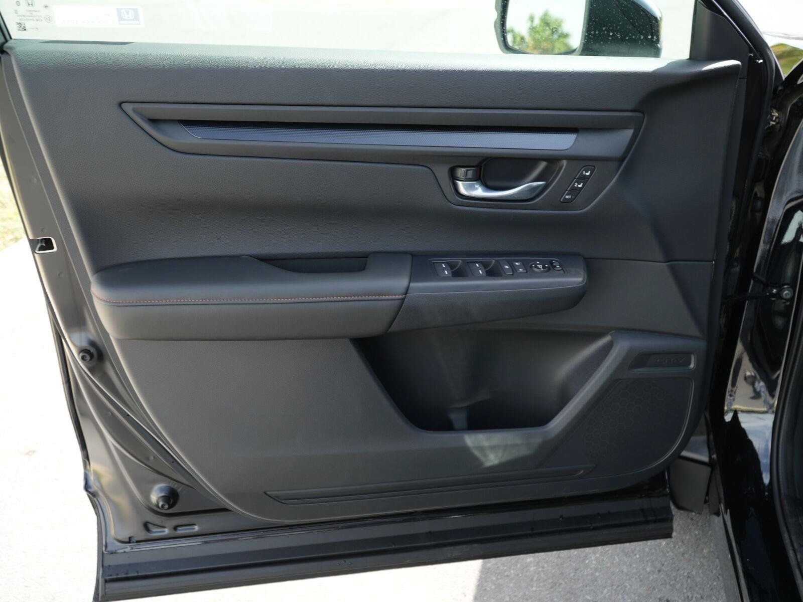 New 2026 Honda CR-V Sport-L image 13