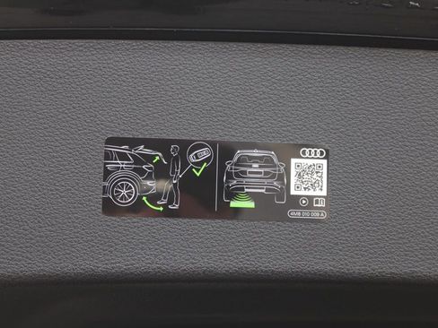 Used 2026 Audi Q8 Prestige image 37