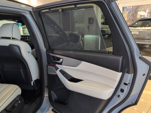 Certified 2025 Acura MDX A-Spec image 54