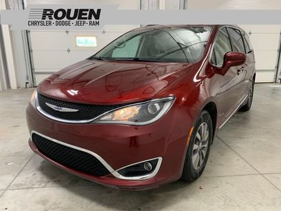 Used 2019 Chrysler Pacifica Touring-L Plus