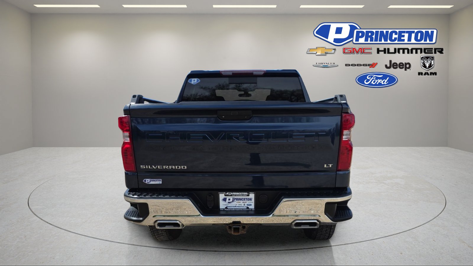Used 2020 Chevrolet Silverado 1500 LT w/ True North Edition AWD/4WD image 6