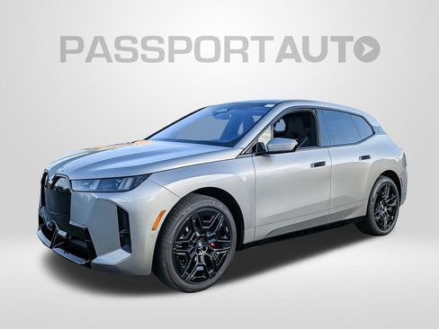 Used 2026 BMW iX xDrive60 w/ M Sport Package image 1